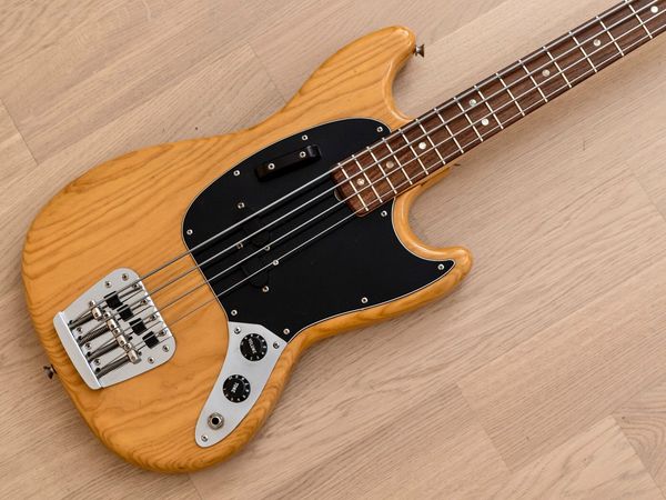 

mustang bass vintage short scale natural, ash body electric guitar