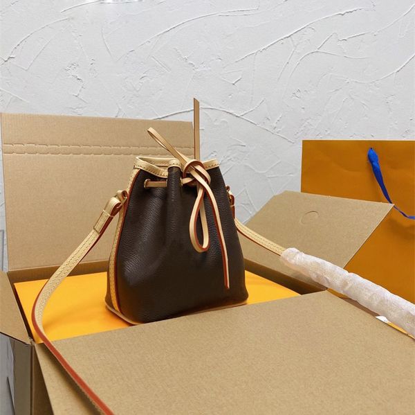 

crossbody designer bag 2023 classic old flower mini bucket bags fashion lady shoulder exquisite handbag size 15cm gift box