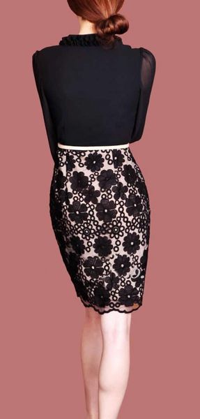 

v-neck long sleeve dress 2022 fashion women work dress, White;black