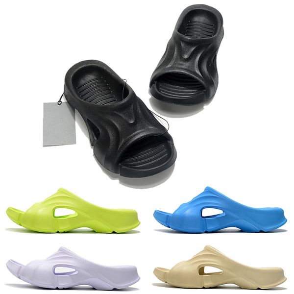 

ale mold scuffs triple s 3.0 molded slippers beach pool slides sandals women men basketball sports style thong rubber flip flops slide casua, Black