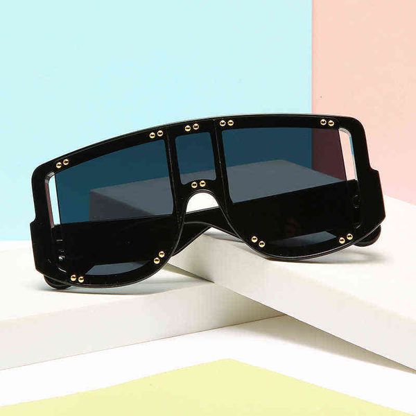 

large frame fashion personalized sunglass outdoor one-piece sun polarized fashion design ladies sun glasses, White;black