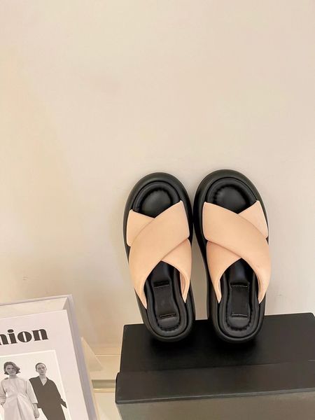

2022 summer new designer cross slippers bread sandals beach sandals women's slippers us4-9 box, Black