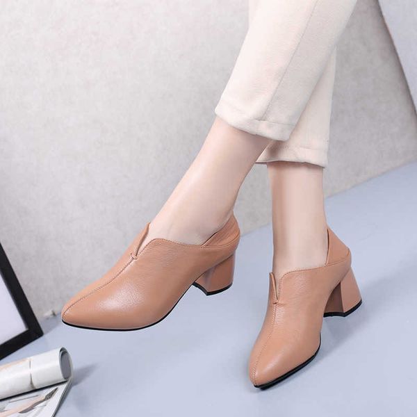 

paris classic luxury thick heels women deep-mouth single shoes spring autumn new genuine leather pointed toe fashion cowhide designer elling, Black
