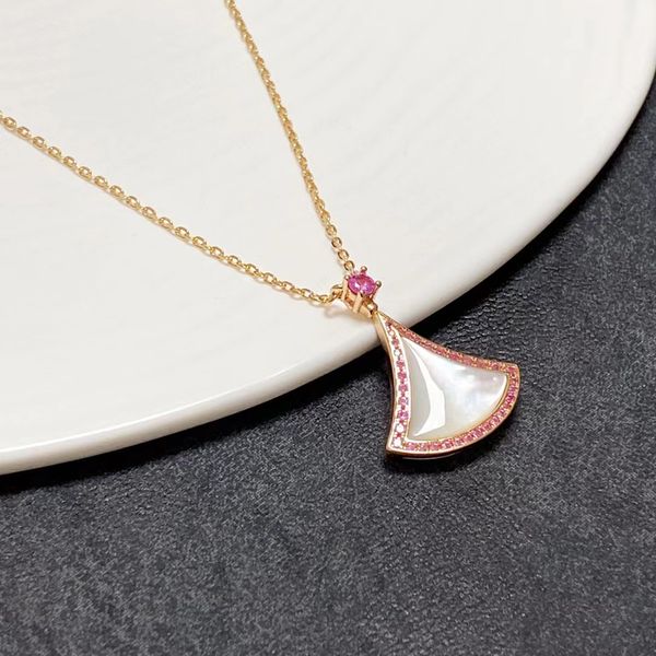 

high classic s925 sterling silver brand designer pendant small skirt necklace women 18k gold plated agate luxury fashion necklaces jewelry l