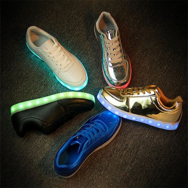 EUR 3146 Luminous Sneakers USB -зарядка светодиодные детские обувь мальчика девочка мужчина женщин светящиеся теннисные дети освещают обувь 220520
