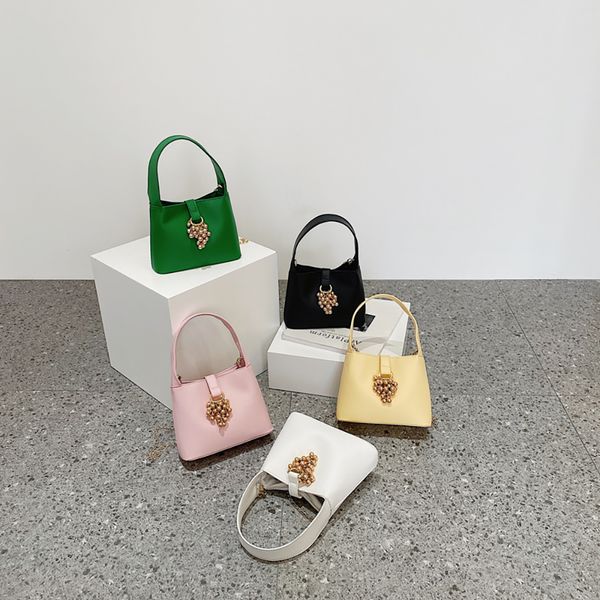 

epacket unique design grape pendent chain bucket bag female senior sense crossbody handbag