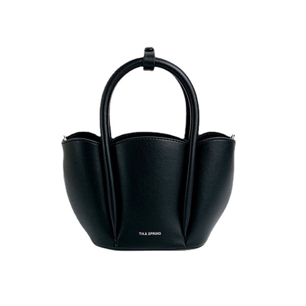 

design petal bag niche luxury texture high quliaty handbag in real learther one-shoulder bag with new arrival