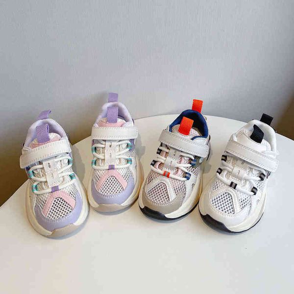 Дизайнерская детская обувь Дышащие кроссовки Большие мальчики Девочки Knaye West Младенческие Детские Чауссуры Вылить Enfants