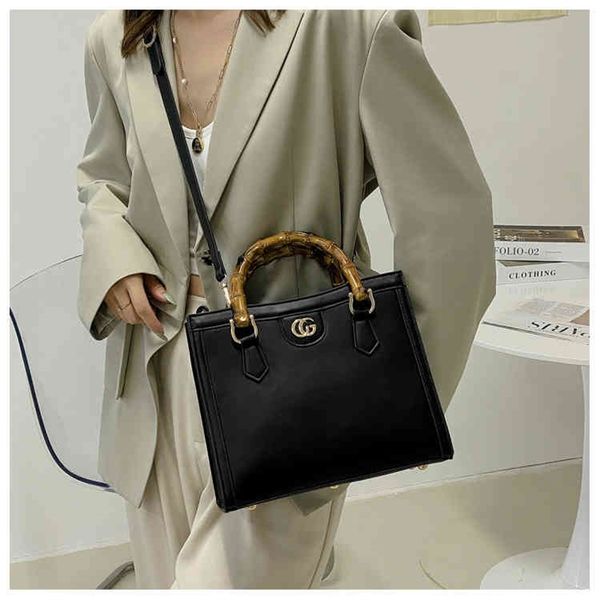 

90% off to shop online ni rong zuer's same mini tote bag bamboo leisure simple hand bag