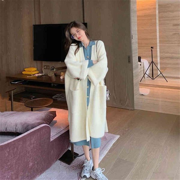 

women's polos autumn and winter imitation mink cashmere knitted cardigan, wearing loose lazy windnet red knee sweater, coat coat, femal, White