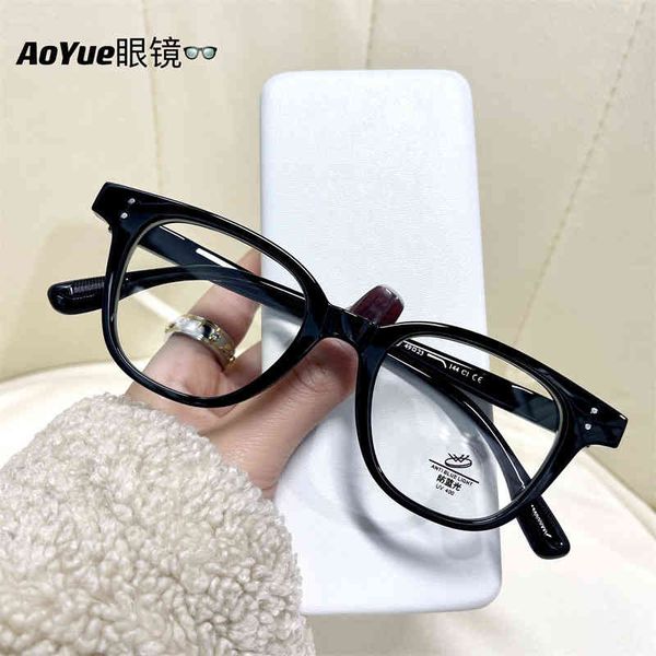 

new small nearsighted frame women's light brand outdoor sunglasses factory wholesale direct store, White;black