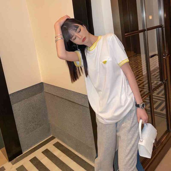 

pocket inverted triangle alphabet spring and summer new neckline stripe color matching slim short sleeve t-shirt female, White