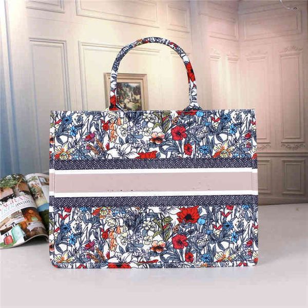 

2022 new designer handbags bags hand capacity one messenger tote