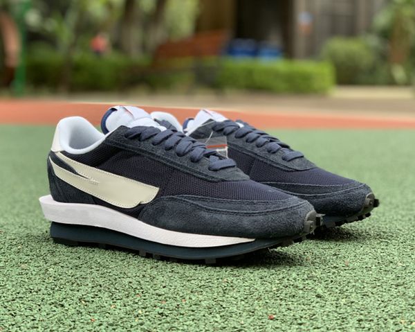 

5a shoes fragment sacais x running lightnings co-name overlapping design avant-garde deformation double tongue navy blue outdoor