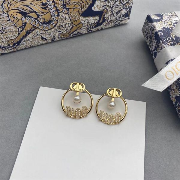 

80% off wholesale shop new pearl women's style versatile high version family earrings women, Golden