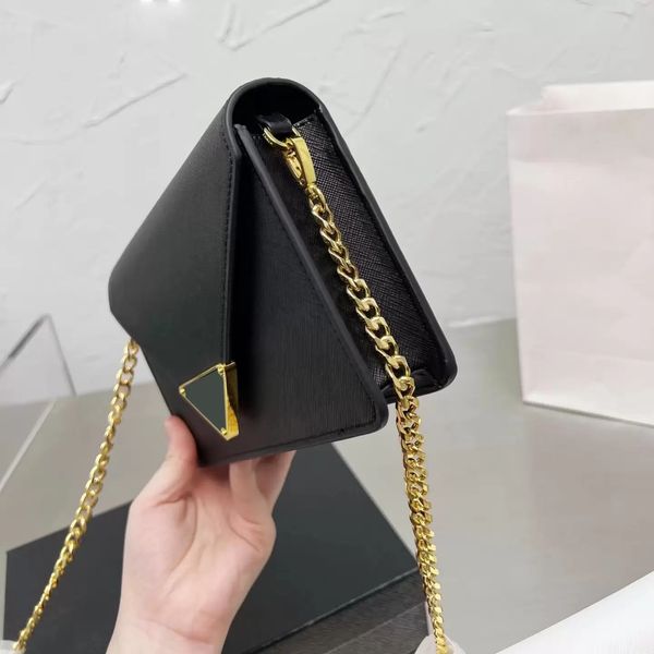 

designers bags chain shoulder bag crossbody handbag fashionable versatile classic envelope handbags wallet high-capacity wallets style good, Black;red