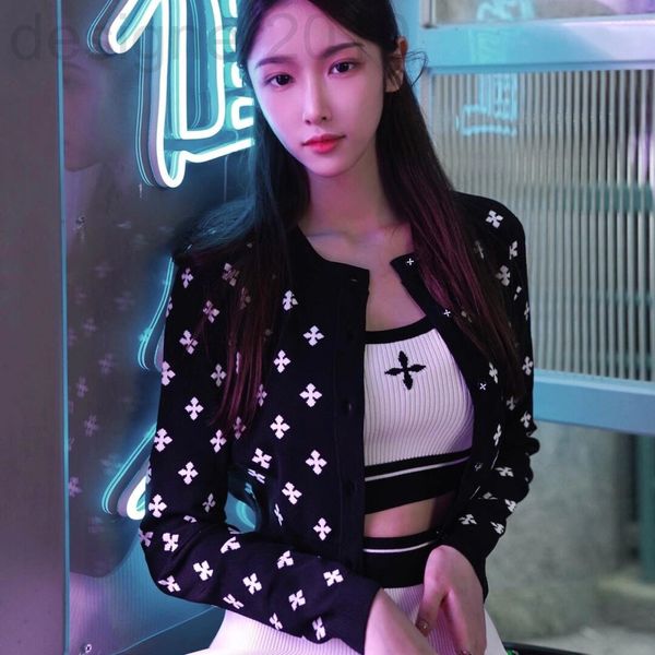 

women's sweaters designer smf 2022 spring and summer new women's bullet screen checkerboard cross jacquard casual knitted cardigan, White;black