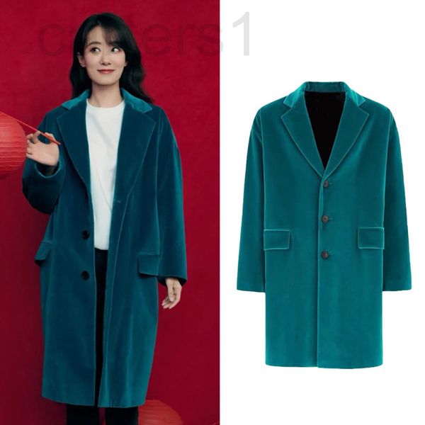 

women's trench coats designer 2022 zhang xiaofei spring festival gala the same peacock green velvet medium long loose silhouette coat f, Tan;black