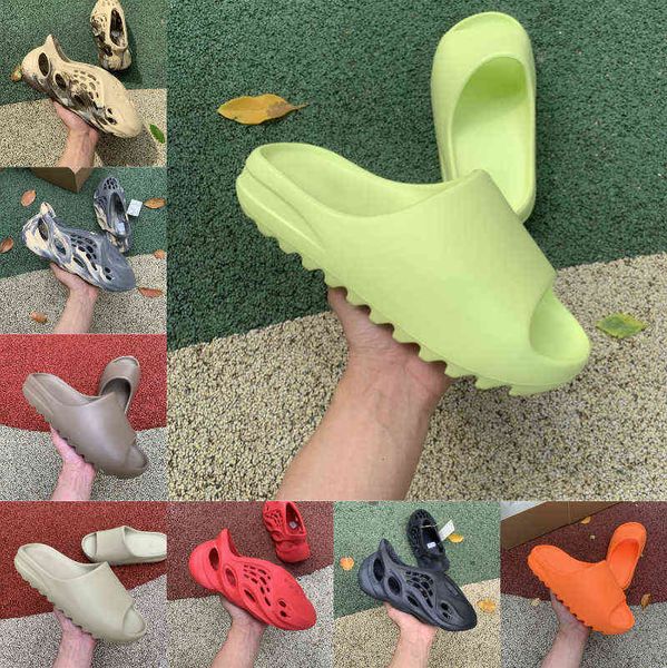 

2022 summer slipper bone white desert sand brown orange slider foam flat mens women mineral blue beach resin slide sandal graffiti ryhu, Black