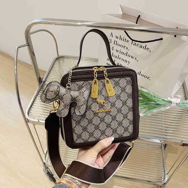 

factory direct 68% off lingge women's box 2022 new simple fashion single shoulder bag portable large capacity niche design summer messe