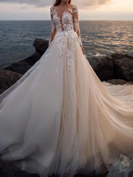 

new princess bride long sleeve wedding dress light champagne trailing perspective backless lace wed dresses vestido de novia, White