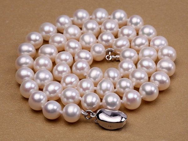 

aaa 9-10mm round white cultured freshwater pearl necklace 18&quot, Silver