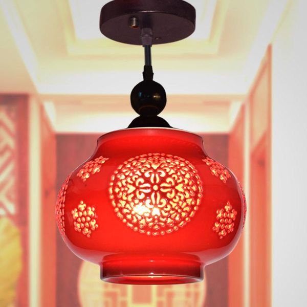 Lampade a sospensione Anno Lampadario decorativo Corridoio Finestra Portico Lampada da soffitto a testa singola Lampada a sospensione in ceramica rossa cinese