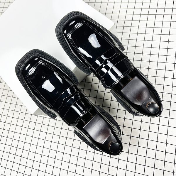 

black patent leather loafers driving boats flat heel lazy shoes fashion gentlemen oxfords shoes