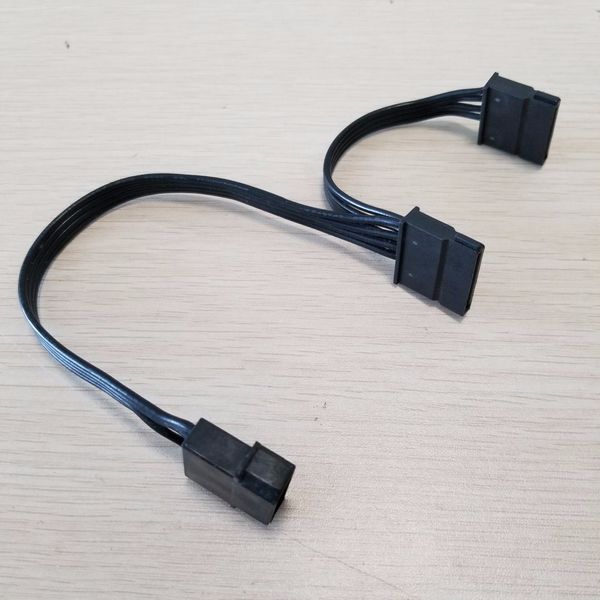 Plus 4pin IDE a 2 X SATA Adattatore Spazzicante Cavo di estensione di alimentazione 18AWG 30 cm Nero