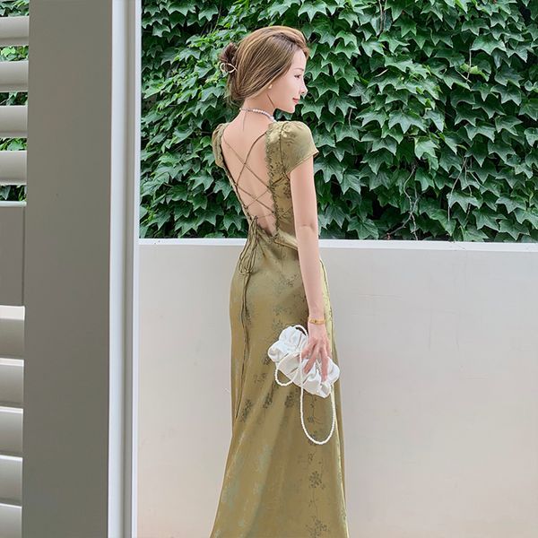 

elegant women green satin backless mixi dress short sleeve lace v-neck bandage vintage bodycon dress robe summer vestidos 220504, Black;gray