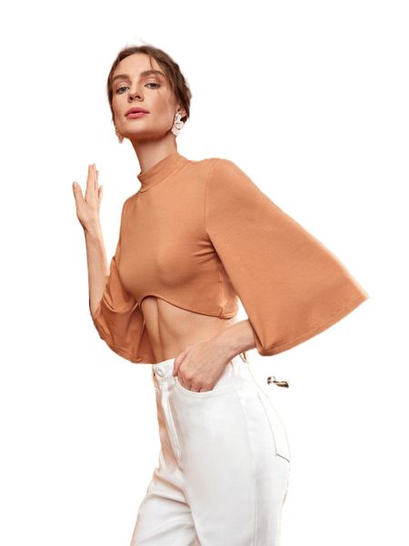 

x kalinowska mock neck flounce sleeve asymmetrical hem crop tee 38hw#, White