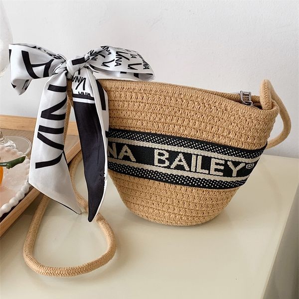 

factory online sales summer straw new 2022 net red minority design women's foreign style messenger single shoulder woven bag