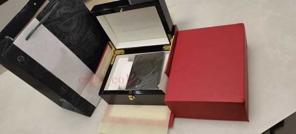 2022 di alta qualità Royal Oak Offshore orologi scatole orologio documenti originali borsa in pelle rossa con serratura in pelle per orologi da polso 15703 15500 15202