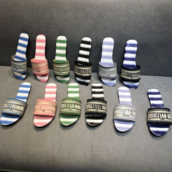 

d family embroidered slippers for women to wear in summer, Black