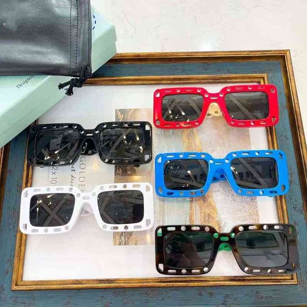 

2022 brand trend fashion sunglasses for men and women off home red same female personality oeri025, White;black