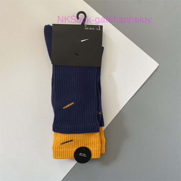 

classic men fashion socks hook brand color stitched men's women's long tube sports training sock street couple middle tubes luxury, Black