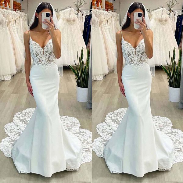 

bohemian lace mermaid wedding dress 2022 spaghetti straps long train beach boho wedding gowns elegant backless garden bridal vestido novia r, White