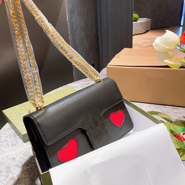 

designer bags small peach heart love one-shoulder messenger bag big-name high-end retro magnetic buckle casualbag women small squarebag