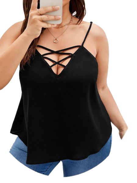 

plus crisscross cut out cami h6fd#, Black