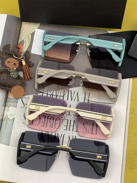 

2022 fashion designer sunglasses classic glasses goggles outdoor beach sunglasses mens womens mixed colors available, White;black
