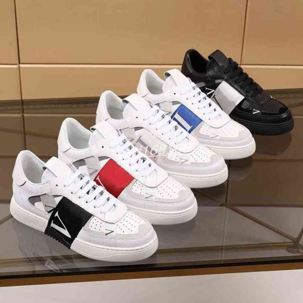 

ltaly classic fashion casual shoes patchwork trendy sneakers ladies punk rivet low-men's leather skateboard sports shoe