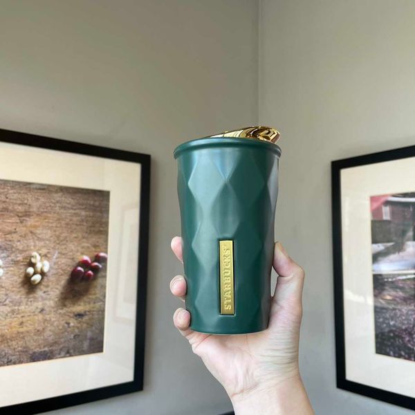 

2021 starbucks cup christmas classic green lingge double-layer ceramic mug water cup 375ml