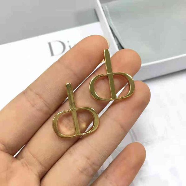 

2022 factory wholesale earrings new style female jewelry pearl diamond earrings, Golden