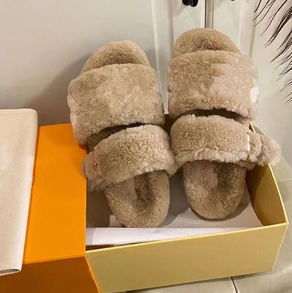 

2022 luxury lamb wool women's thick-soled slippers non-slip heightened all-match buckle outer wear soft thickened platform ladies fur s, Black