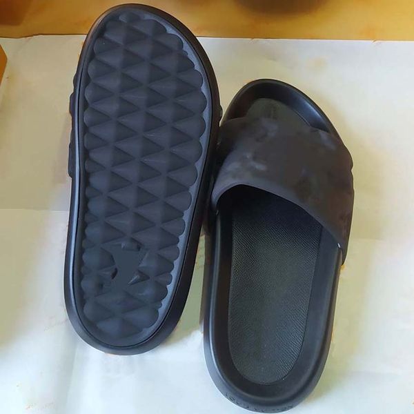 

men designer sandals beach slides women slippers crocodile leather leather flip-flops ladies orange wear shoes foam runner 08, Black