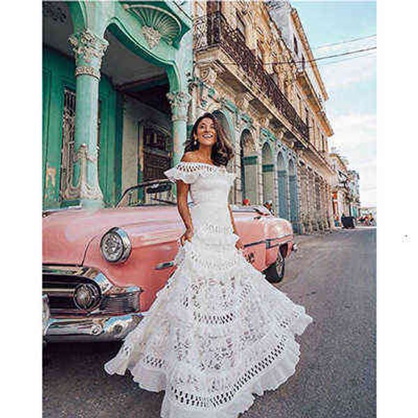 

designer women's prom dresses 2022 summer women's shoulder lotus leaf cut-out lace dresses, Black