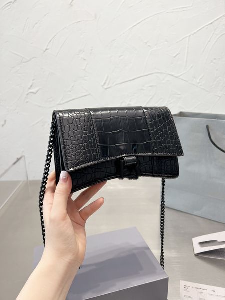 

designers bags saddle women shoulder bag handbag messenger totes fashion metallic handbags classic crossbody clutch pretty bagpalace