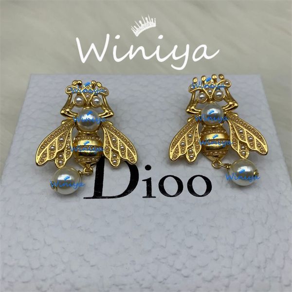 

20% off 2022 jewelry family earrings new letters bee pearl female fashion personality pompous earrings, Golden