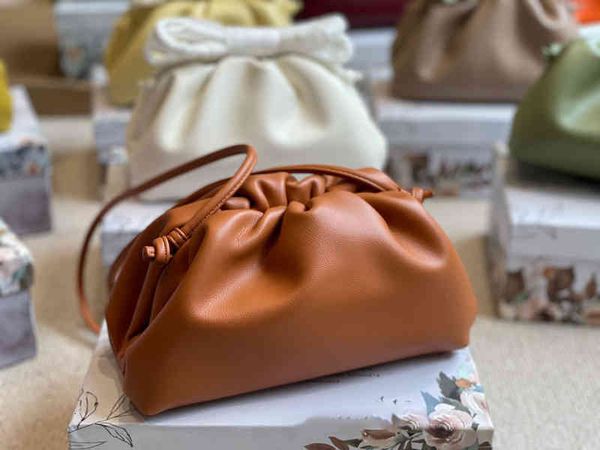 

original edition brand handbags bottegass crossbody venetas's bags luxurys cloud leather underarm net red single shoulder oblique span