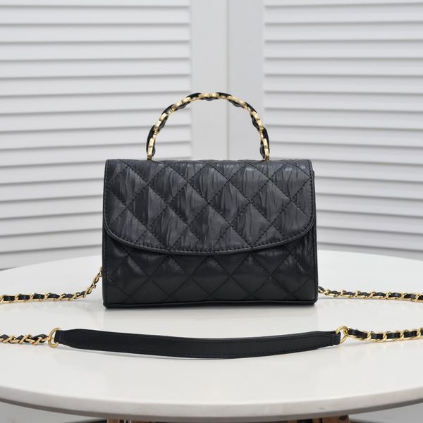 

2022ssw classic mini flap lambskin handle tote bags quilted matelasse chain crossbody shoulder purse gold metal hardware multi pochette desi